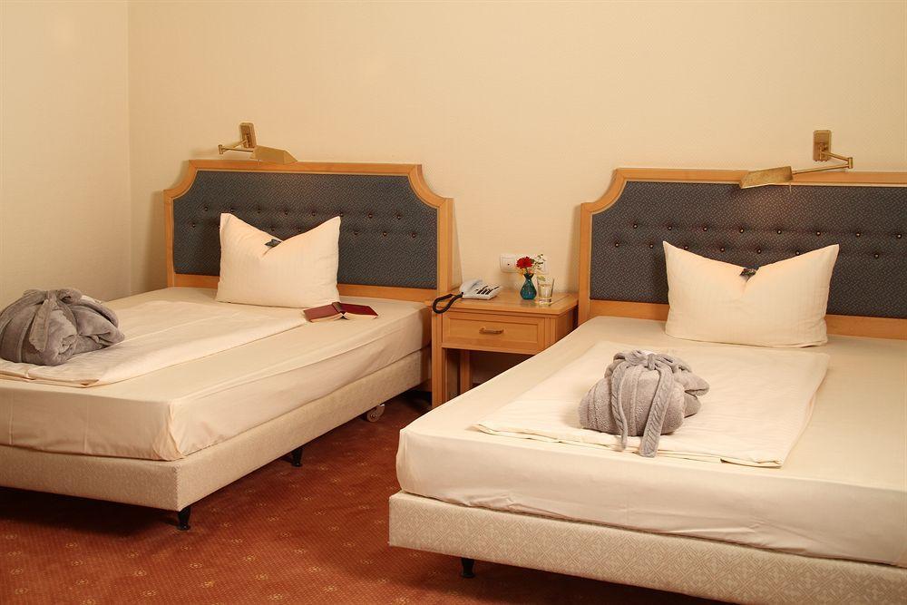 Hotel Meridian